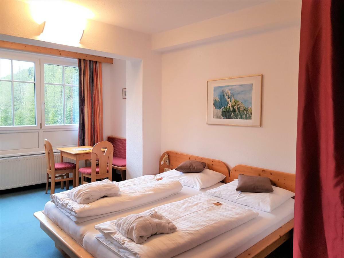 Kinder- Und Familienhotel Nockalm Innerkrems Exterior photo