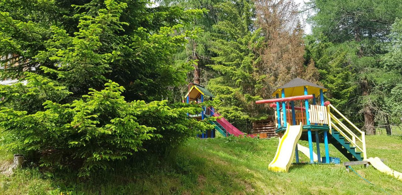 Kinder- Und Familienhotel Nockalm Innerkrems Exterior photo